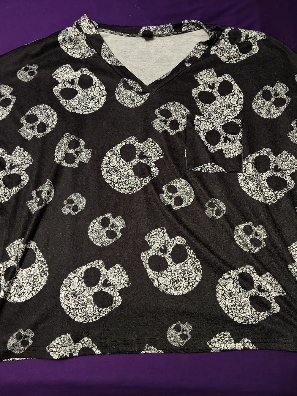 Black Floral Skull Pocket Tee 1xl